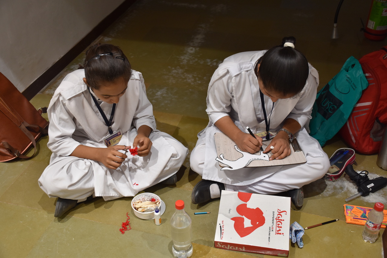 LLDC Art & Craft Competition 2018 – slide 1