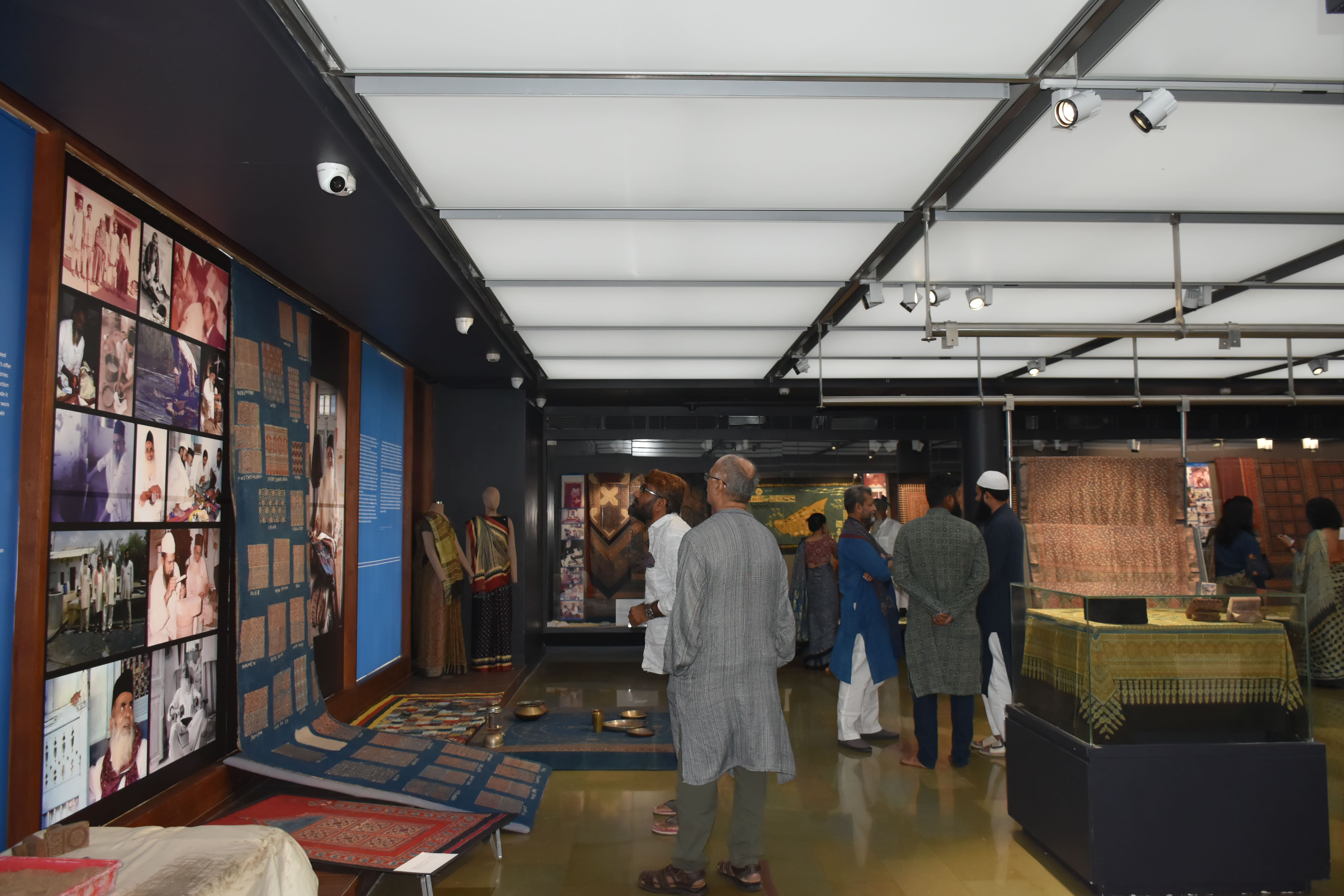 Ajarakh Show Gallery 3 – slide 12