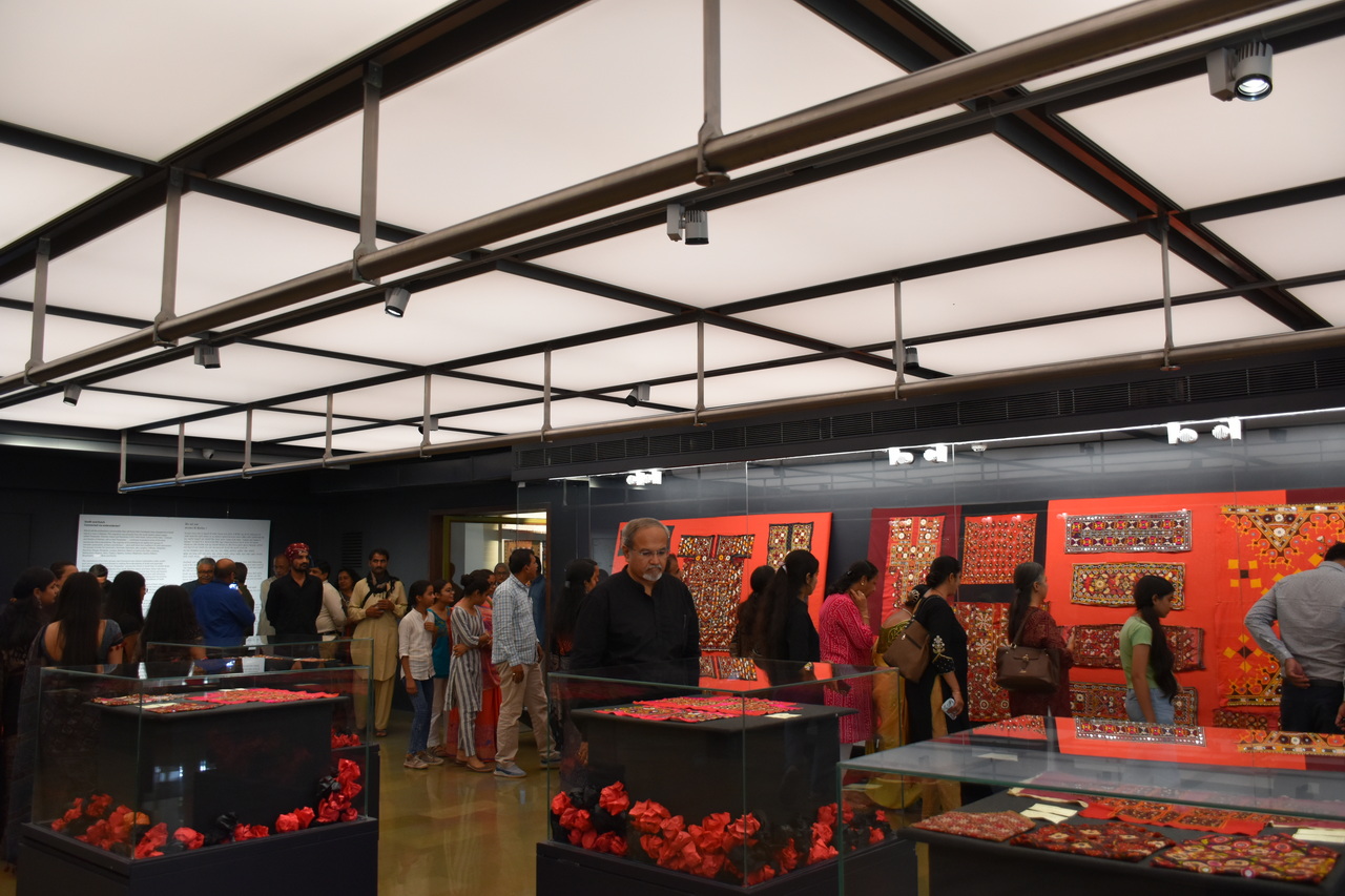 Sindh & Kutch connected via embroideries? Show Inauguration – slide 12