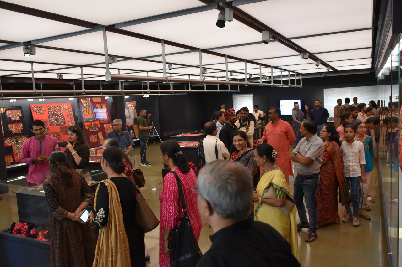Sindh & Kutch connected via embroideries? Show Inauguration – slide 13