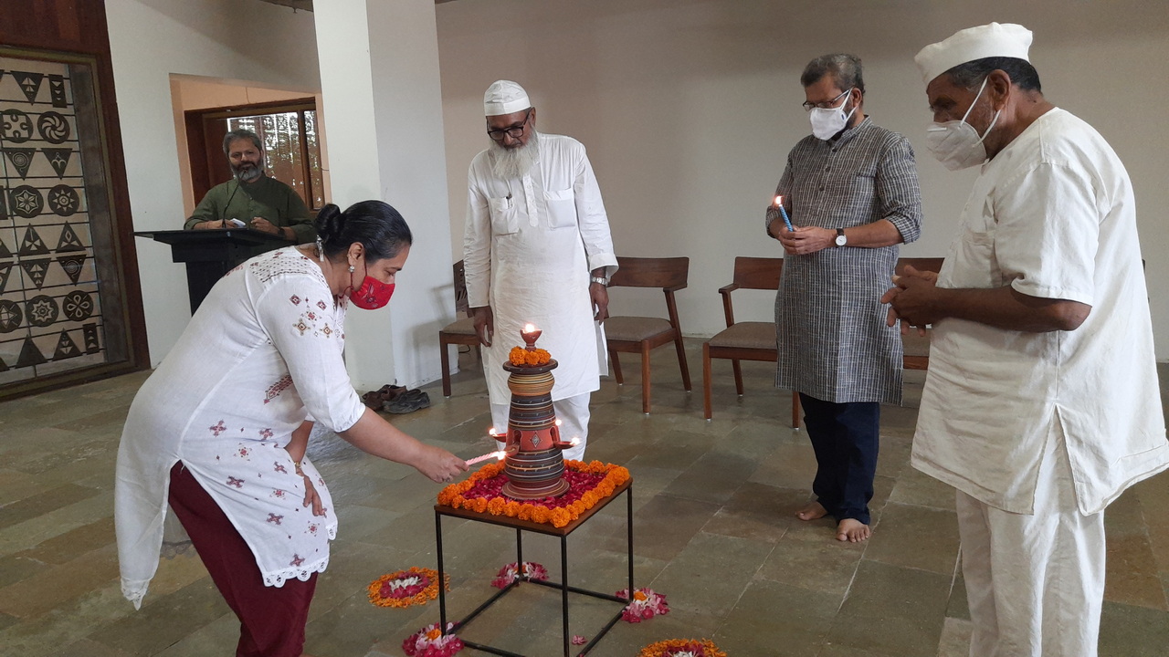 Tanchhoi Show Inauguration – slide 1