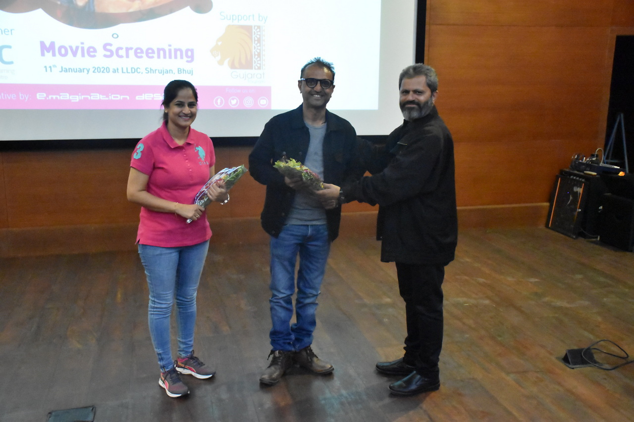 Hellaro Movie Screening – slide 5