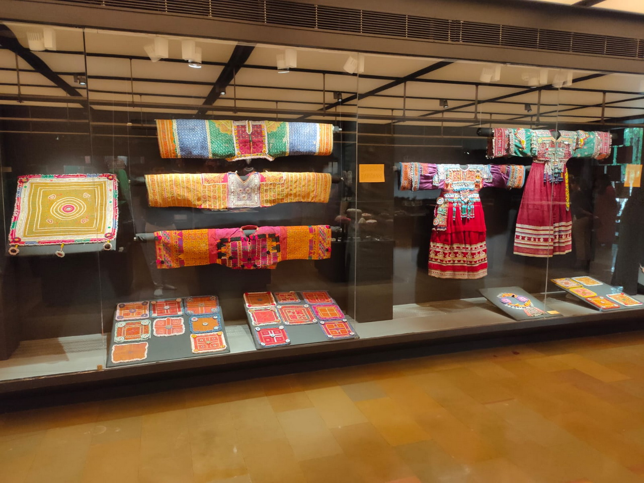 Dastaan E Gul-Duzee : Embroideries of Afghanistan Show Inauguration – slide 2